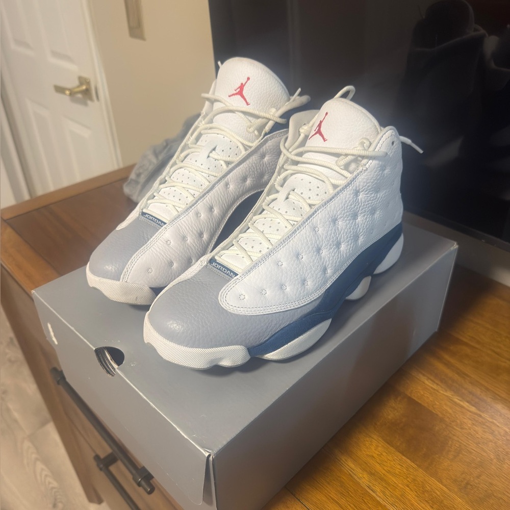 Jordan Sneakers White and Gray